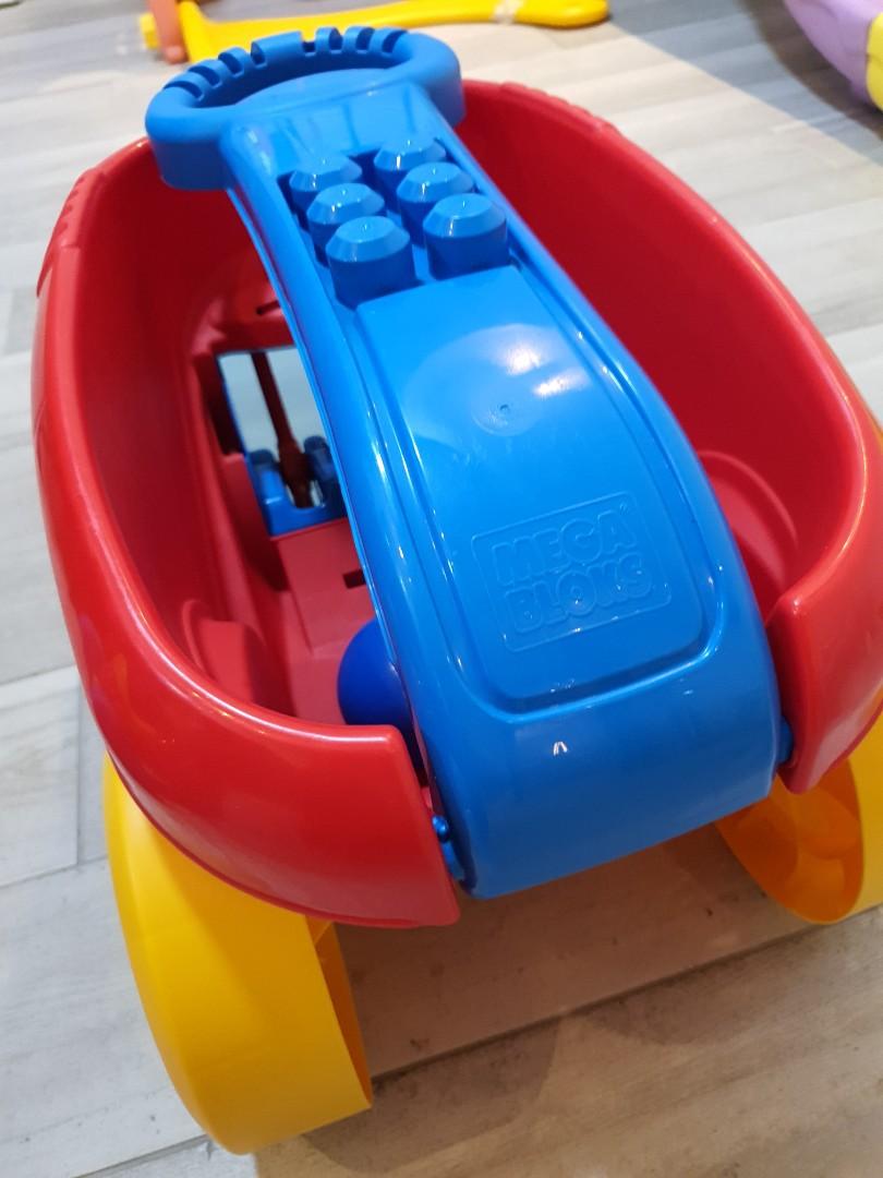 Mega bloks top pull along wagon