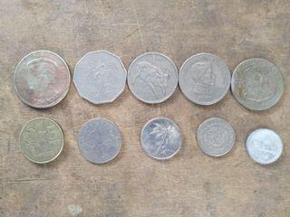 Old generation currency's
