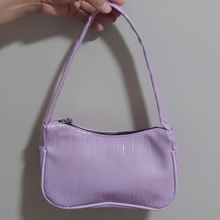 (Category: ) located in . Submitted by shop.lizzy (Listing ID 1135732171, Image 1). Description: .