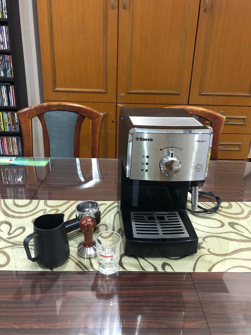 Philips Saeco Poemia espresso machine, TV & Home Appliances, Kitchen