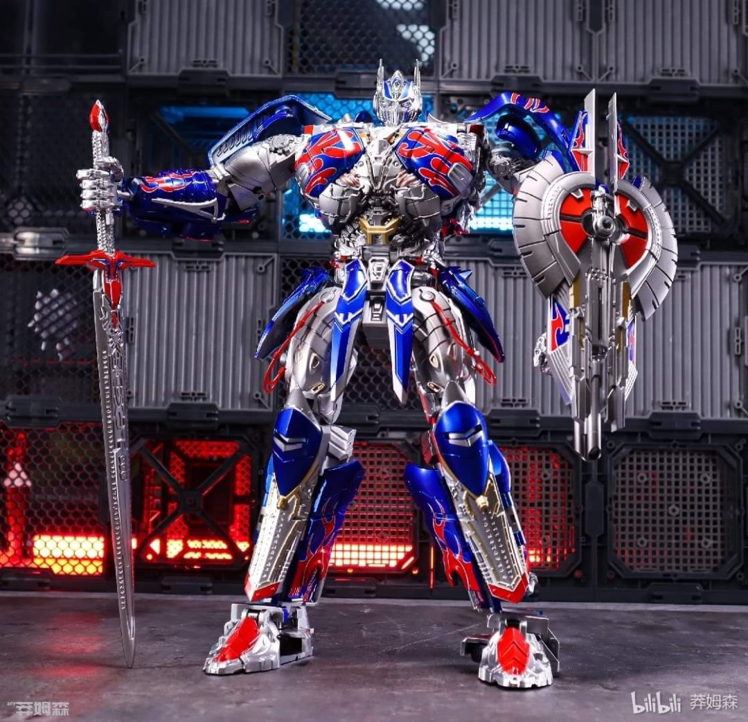 Takara Tomy Transformers The Last Knight TLK-21 Crosshair Figure Robot Toy F/S 