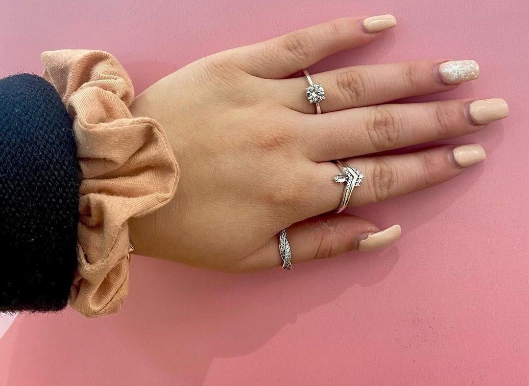Pandora classic store wishbone ring