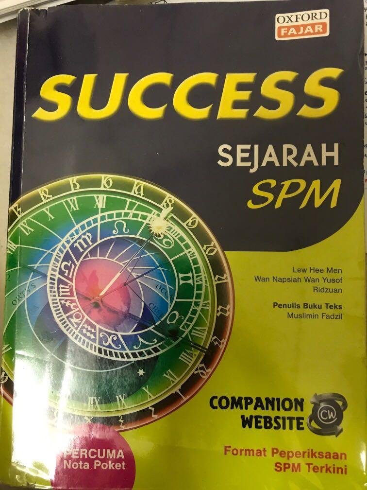 Sejarah tingkatan 4 dan 5 dan nota poket, Textbooks on Carousell