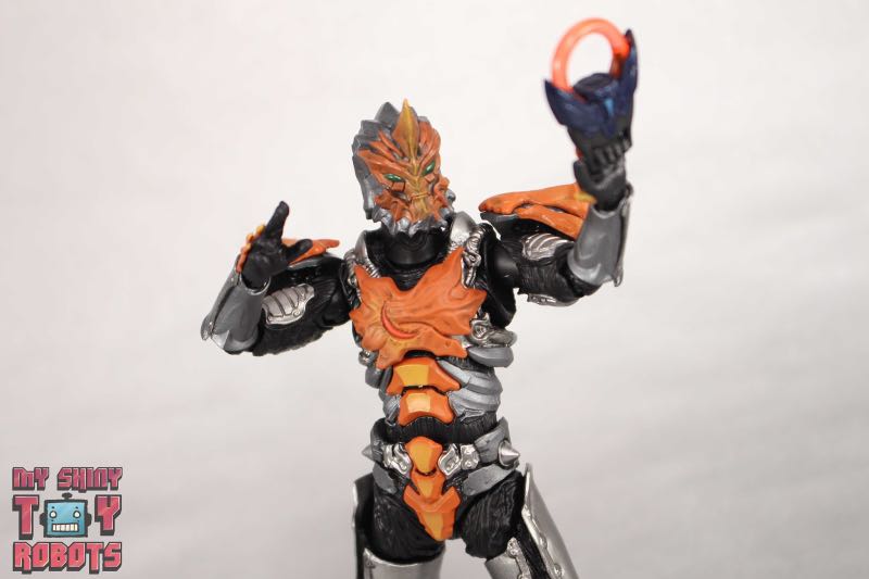 Shf juggler ultraman orb 歐布, 興趣及遊戲, 玩具 & 遊戲類 Carousell