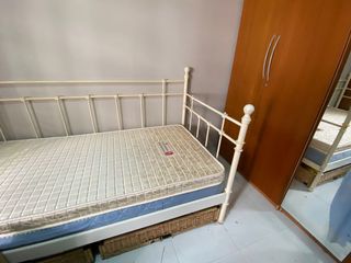 (Category: ) located in . Submitted by hanan2010 (Listing ID 1135747634, Image 1). Description: .