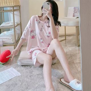 (Category: ) located in . Submitted by nifty.stylesg (Listing ID 1135817725, Image 1). Description: .