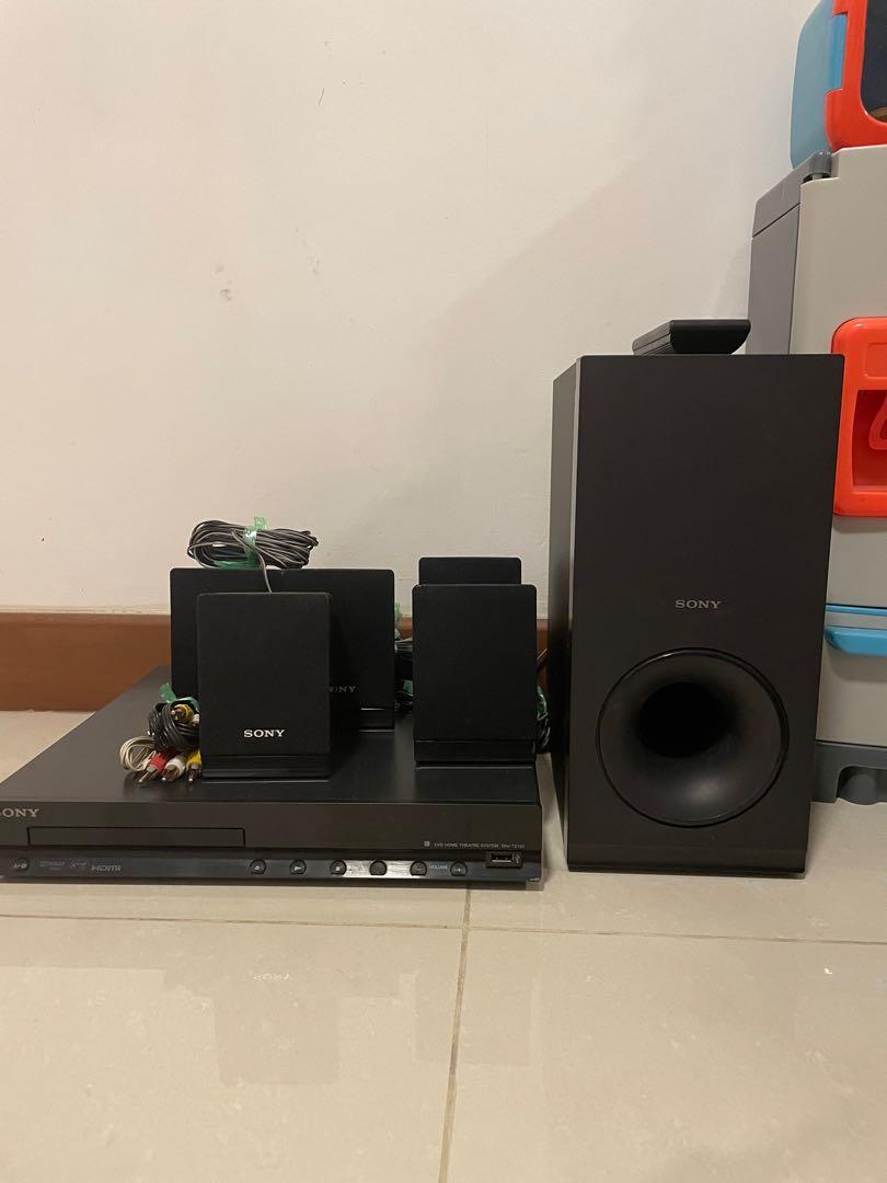 Sony DVD player set with all the Sony speakers
