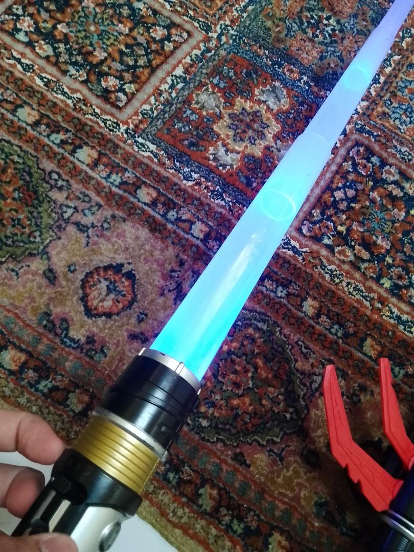 Star wars lightsaber builder, Hobbies & Toys, Collectibles
