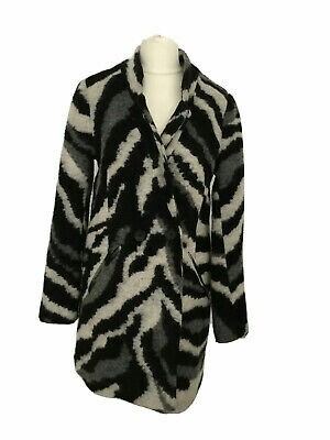 stradivarius leopard print coat