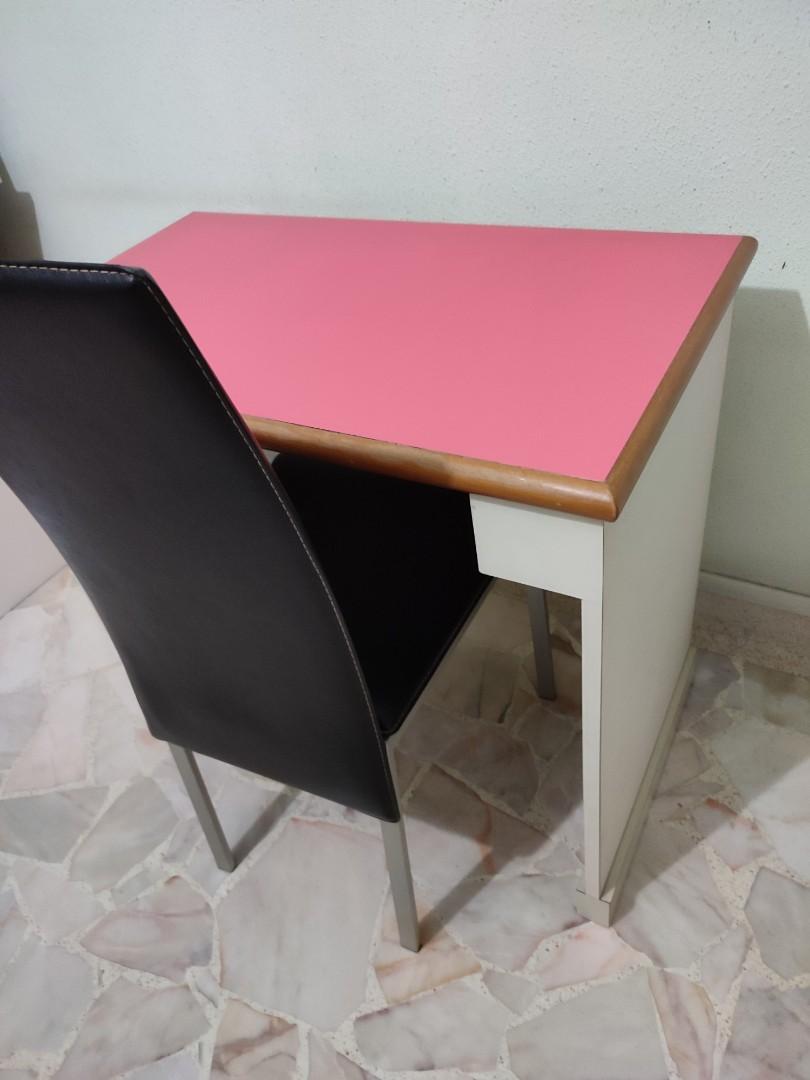 Study table (Category: Tables & Sets) located in Singapore. Submitted by peacecece (Listing ID 198160815, Image 3). Description: just fixed on the keyboard drawer which is not show in picture solid wood/ firm 84.0 X 49.5 X 74.5 cm bedok / chai Chee drive area no fussy buyer.