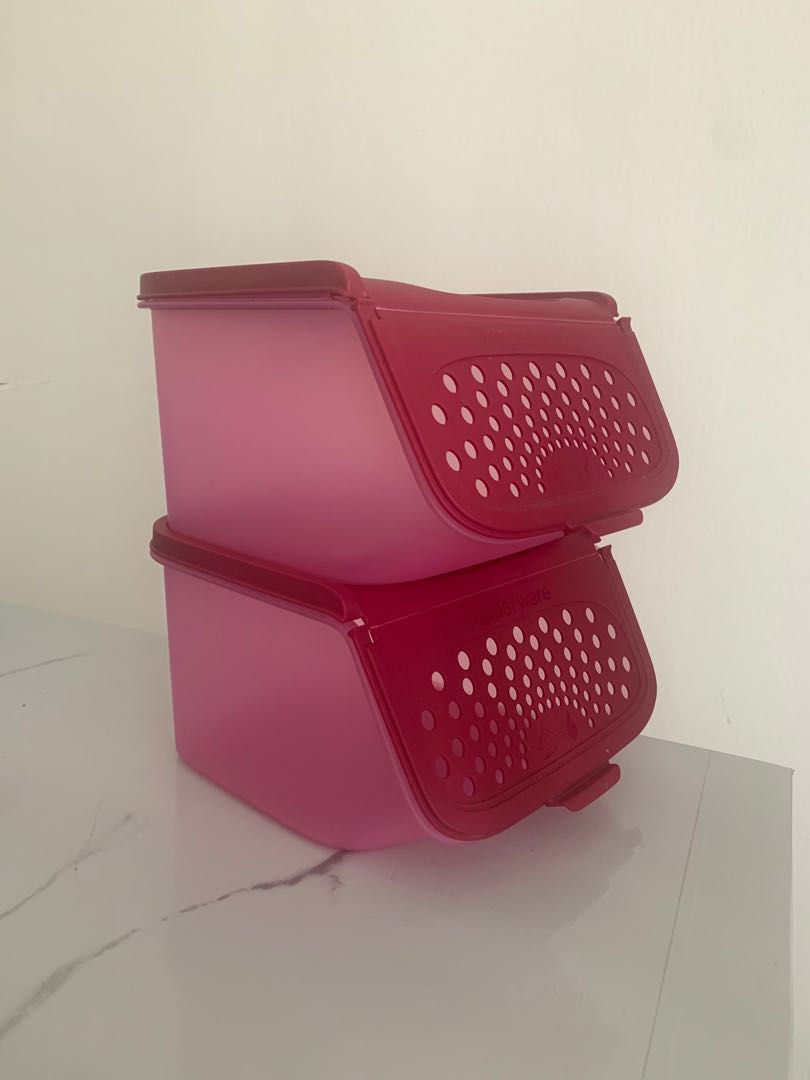 Tupperware Garlic Keeper 2.3L (2), Furniture & Home Living, Kitchenware & Tableware, Food