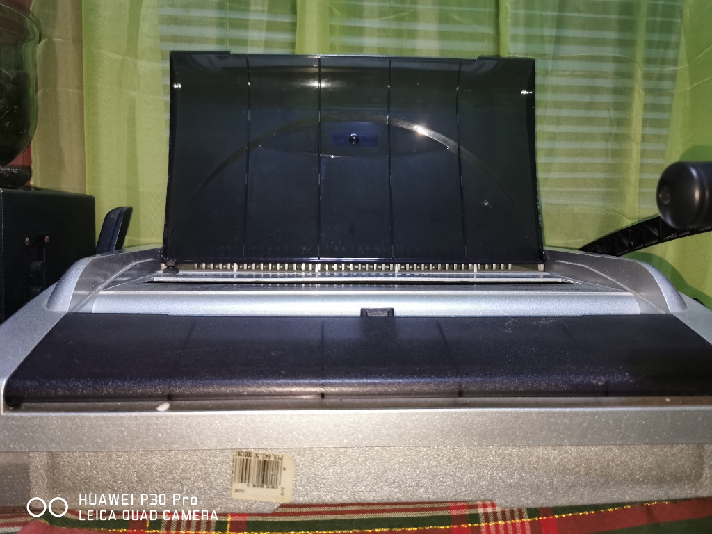 Unimate Beyonder W40D O Binding Macine, Computers & Tech, Office ...