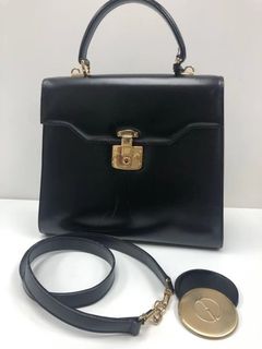 （分類：）位於 。 由 tamacat 提交（商品編號 1135642430，圖片 1）。簡介： 。