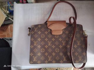 (Category: ) located in . Submitted by luxxe456 (Listing ID 1135676369, Image 1). Description: .