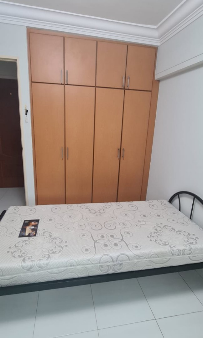 (Category: ) located in . Submitted by leo6022 (Listing ID 1135856248, Image 1). Description: .