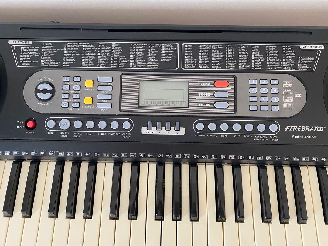 5octave junior keyboard with sturdy keyboard stand, Hobbies & Toys