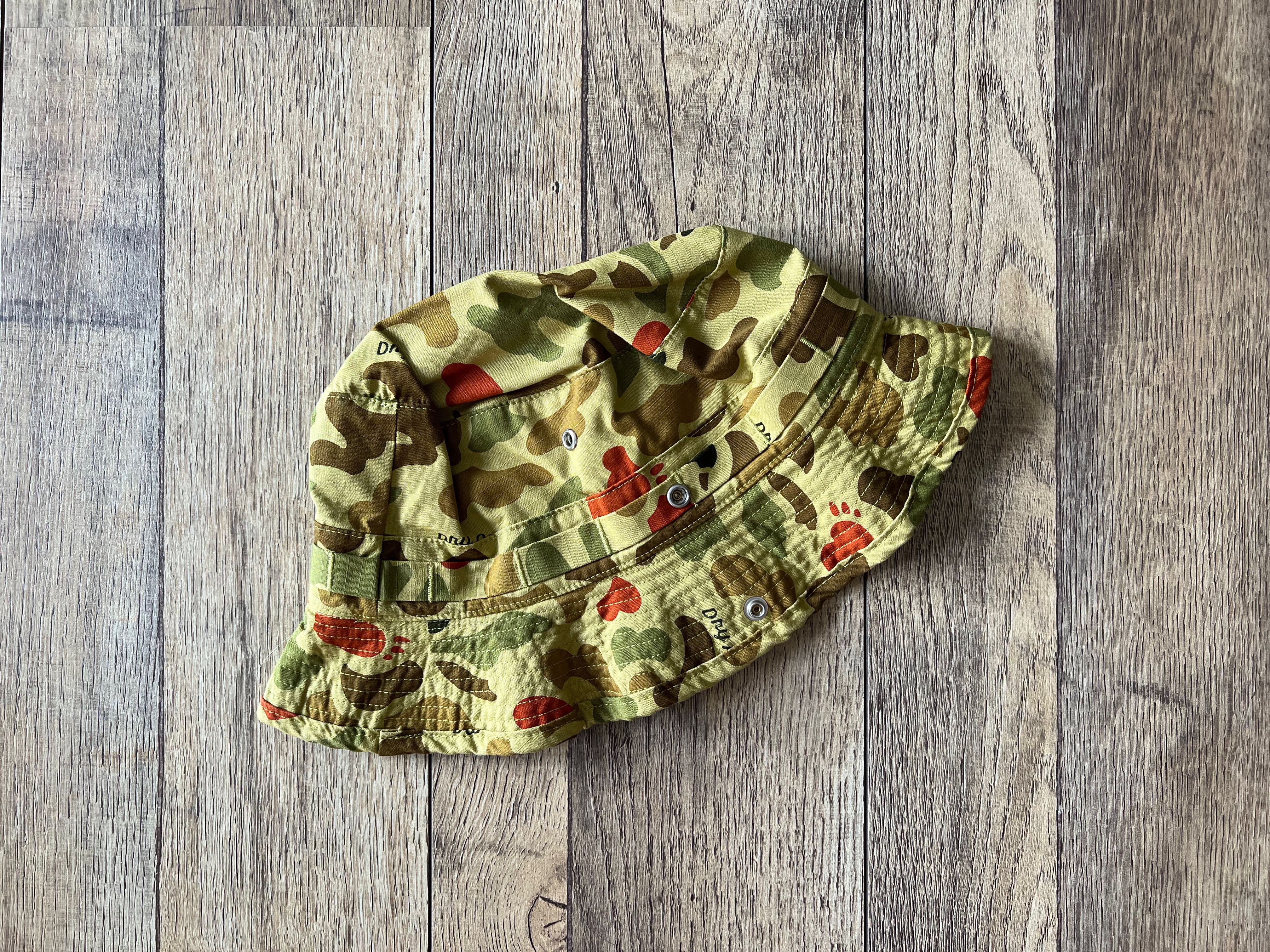 HUMAN MADE DUCK CAMO Bucket Hat, Men's Fashion, Watches