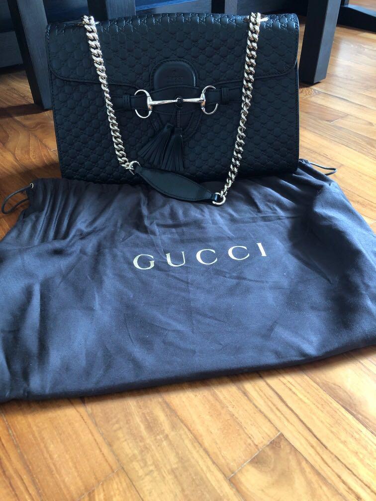 Gucci GG Supreme Emily Flap Shoulder Bag