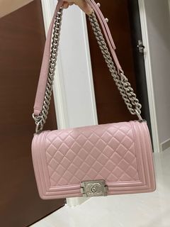 (Category: ) located in . Submitted by limleen (Listing ID 1135859132, Image 1). Description: .