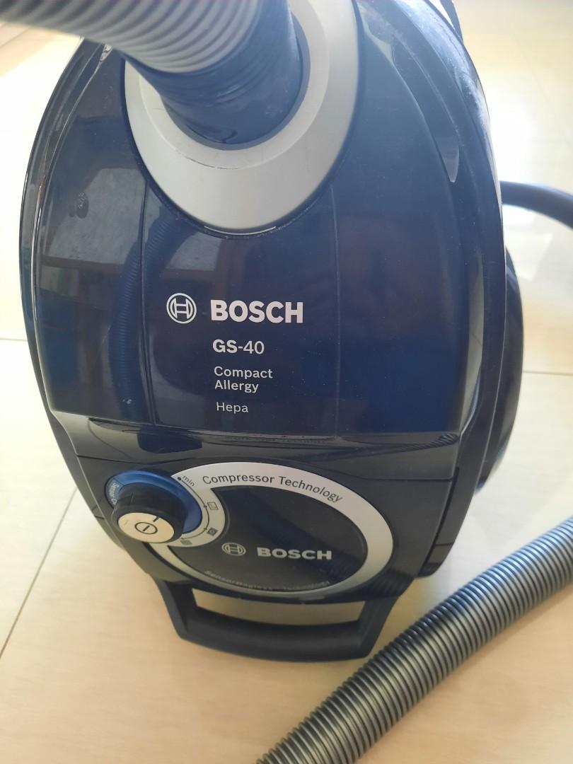 Bosch BAGLESS VACUUM CLEANER GS40, TV & Home Appliances, Vacuum