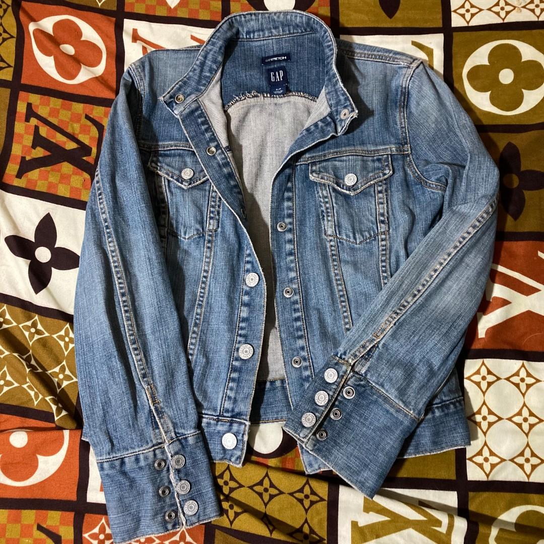 gap ladies denim jacket
