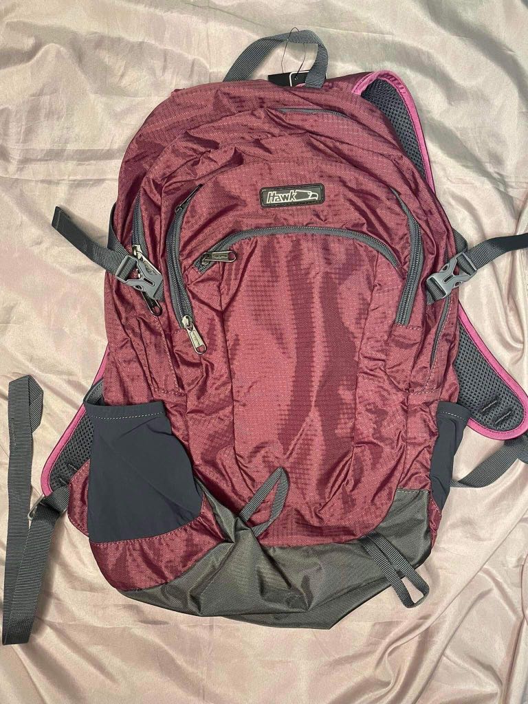 Hawk shop hiking bag
