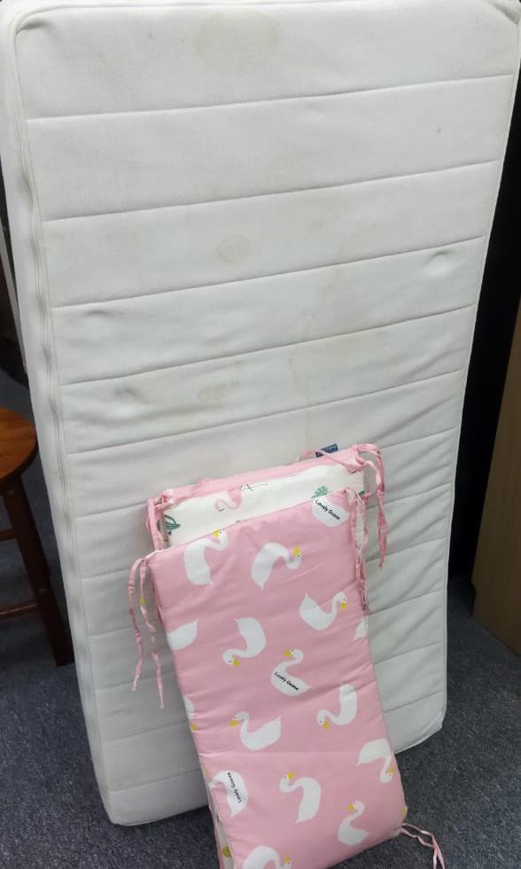 IKEA SUNDVIK BABYCOT + IKEA VYSSA MATTRESS + BUMPER, Babies & Kids