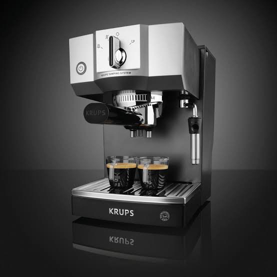 Krups XP5620 Espresso Machine with frother brand new 1 year warranty
