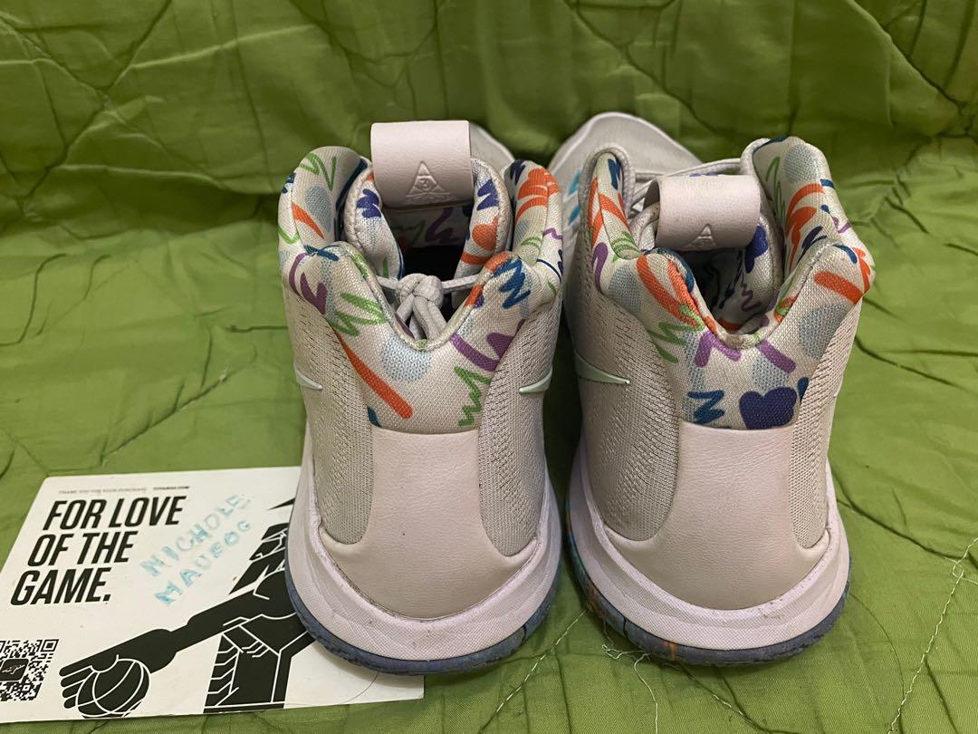 Hibbett online kyrie 4