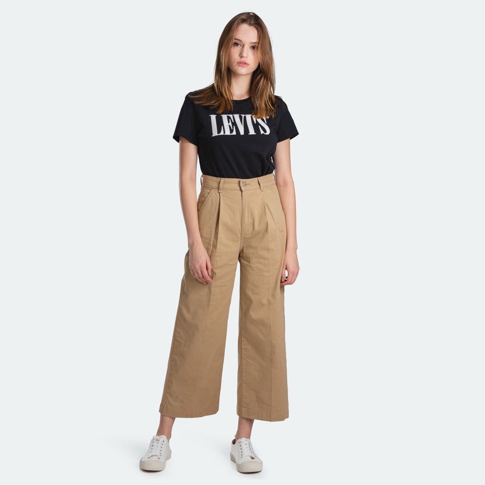 Levi's Pleated Wide Leg Chino Women (khaki), Women's Fashion, Bottoms, Jeans  & Leggings on Carousell