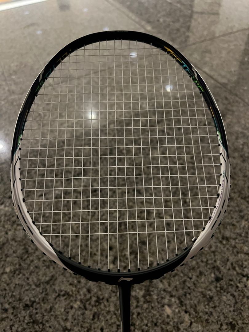 Lining tectonic 9, Sports Equipment, Sports & Games, Racket & Ball ...