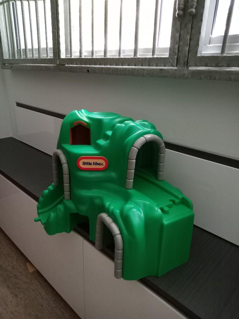 Little tikes car mountain discount