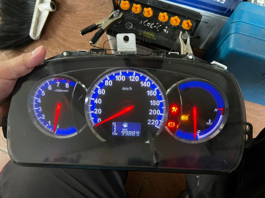 Meter myvi se2 manual, Auto Accessories on Carousell