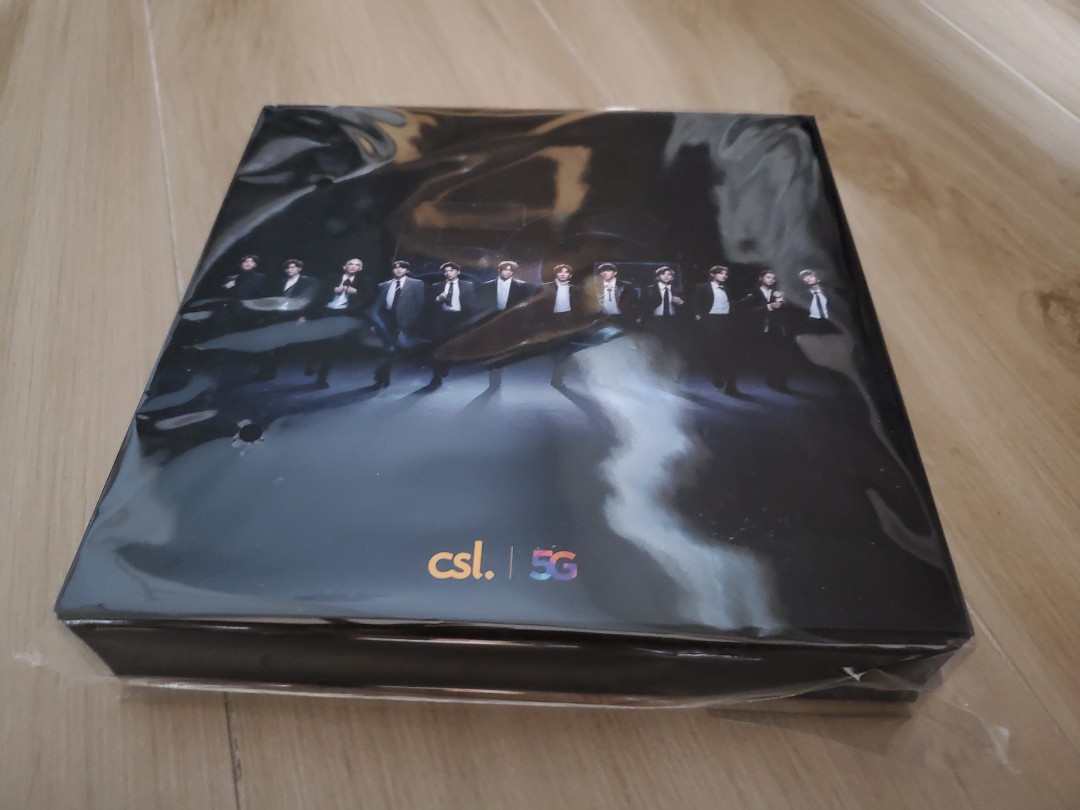 Mirror 2022 月曆 calendar CSL x mirror AR CD造型月曆, 興趣及遊戲, 音樂、樂器 & 配件, 樂器配件