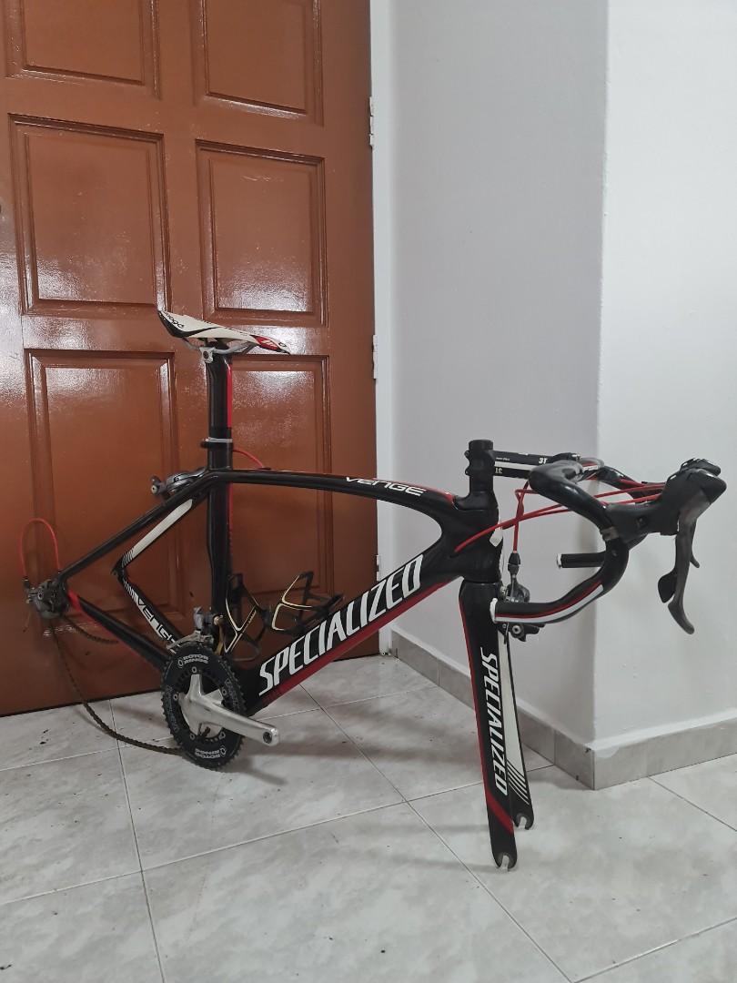 Specialized Venge Bike Frame (Category: Bicycles) located in Singapore. Submitted by vpbt_ (Listing ID 1135888055, Image 1). Description: 🌼MOVING OUT SALES🌼 Specialized Venge Frame Full carbon frame Top tube 55cm Down tube 75cm Other parts do change them due to rust, kept the bike indoors without using it so frame is in very good condition. Frame in good condition, no cracks no issue. Letting it go cheap. Self collect or arrange delivery (deliv