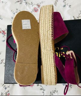 （分類：）位於 。 由 madamea 提交（商品編號 1135849628，圖片 1）。簡介： 。