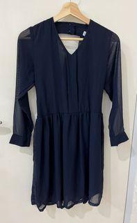 NEW!! Navy Long Sleeve Backless Dress