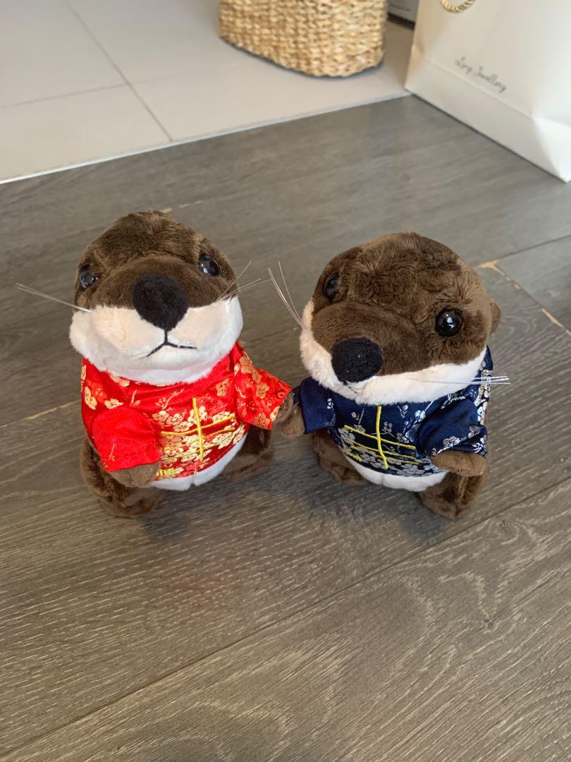 plush toy otter