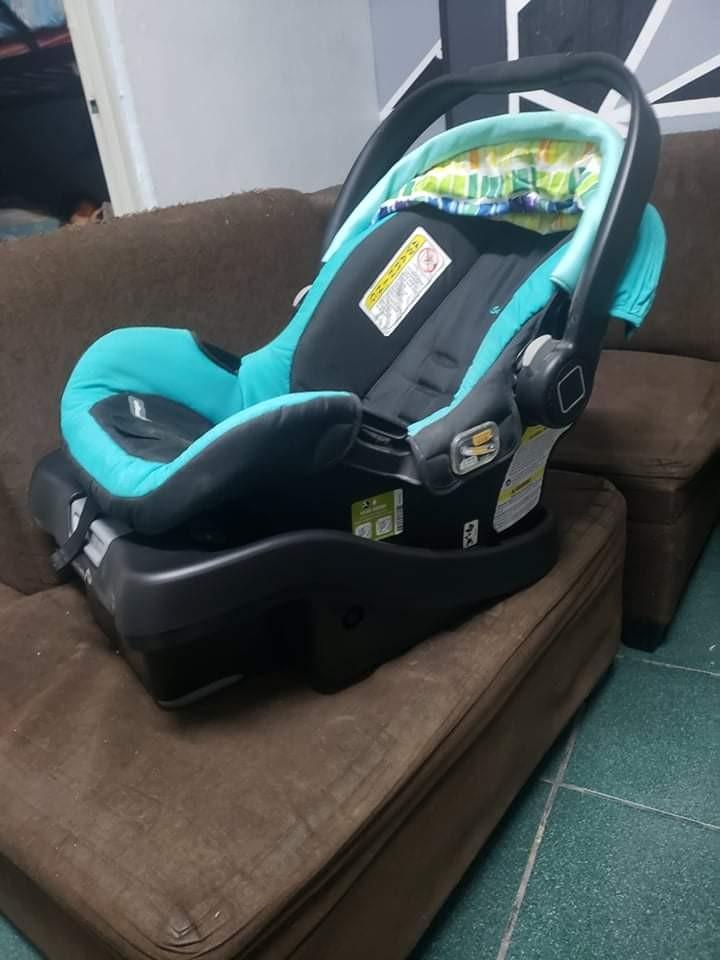 Safety 1st Stroller and Car Seat, Babies & Kids, Going Out, Strollers