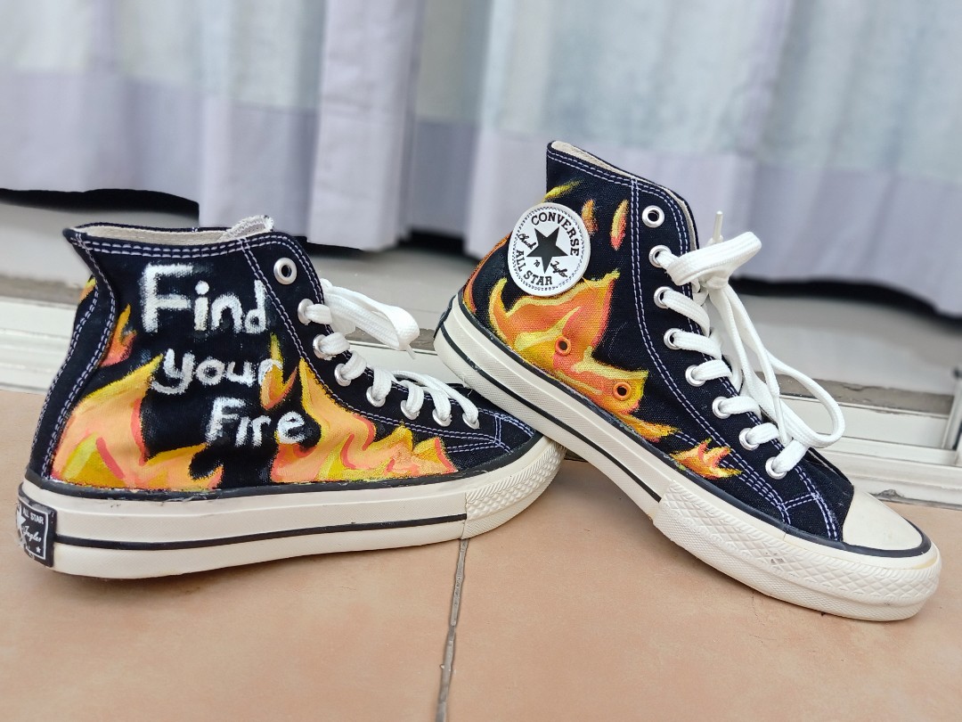 Sepatu hotsell converse custom