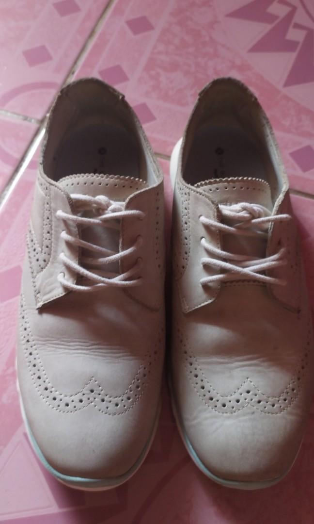 Sepatu Hush Puppies zula Tricia suade