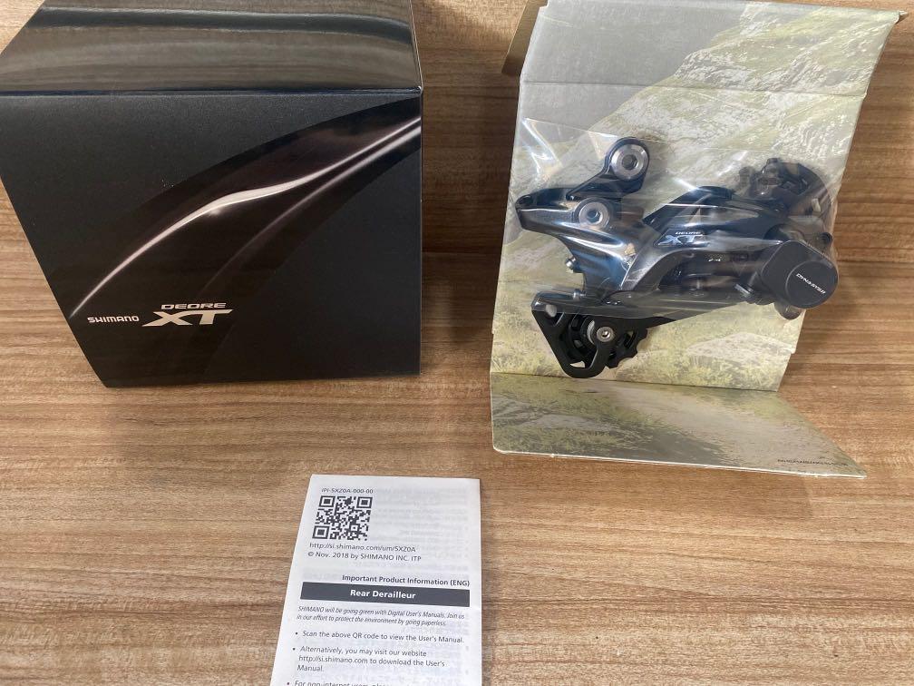 Shimano XT 11 speed GS Rear Derailleur, Sports Equipment, Bicycles