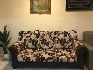 (Category: ) located in . Submitted by daynnight00 (Listing ID 1135886044, Image 1). Description: .