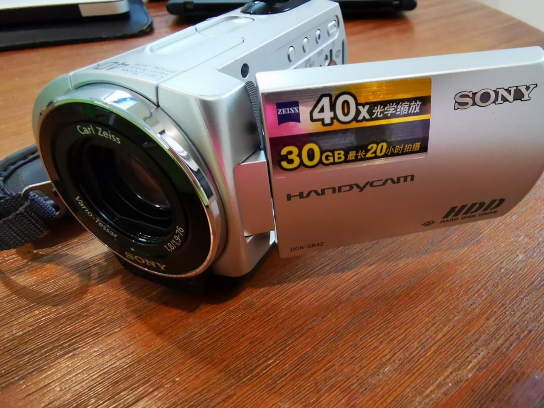 Sony DCRSR42 30GB Hard Disk Drive Handycam Camcorder with 40x Optical