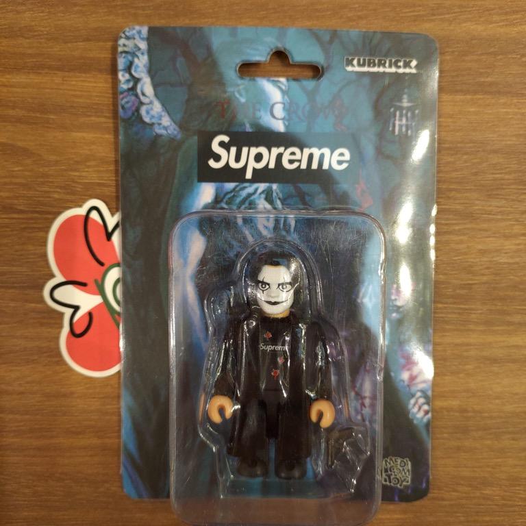 Supreme x The Crow Kubrick 100% Medicom Bearbrick