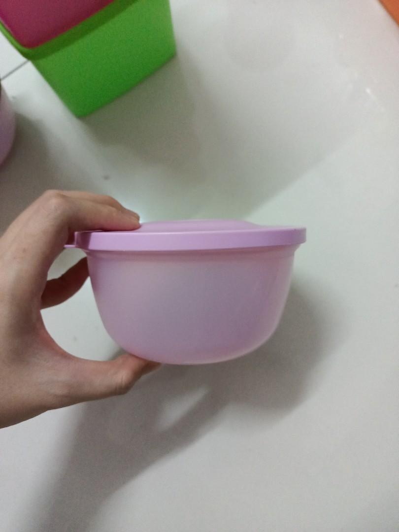 Tupperware container (Category: Food Organisation & Storage) located in Butterworth. Submitted by jsprelovedb (Listing ID 1135888011, Image 3). Description: 1. Orange 🍊 RM5 x5 SOLD 2. Purple RM5 x4 RESERVED 3. Blue/yellow/pink/green RM5 x4 SOLD.