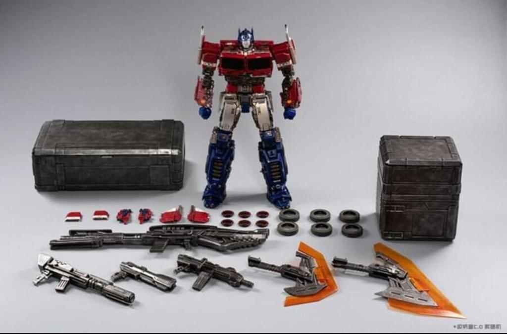 Optimus prime hotsell toyworld