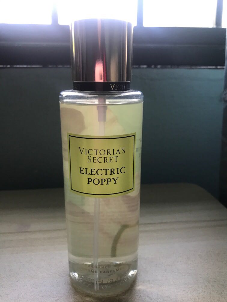 Victoria’s Secret Electric Poppy Body Mist 250ml, Beauty & Personal