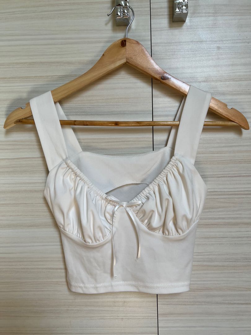 White lace crop top, Women's Fashion, Tops, Blouses on Carousell