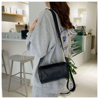 (Category: ) located in . Submitted by 38store (Listing ID 1135843473, Image 1). Description: .